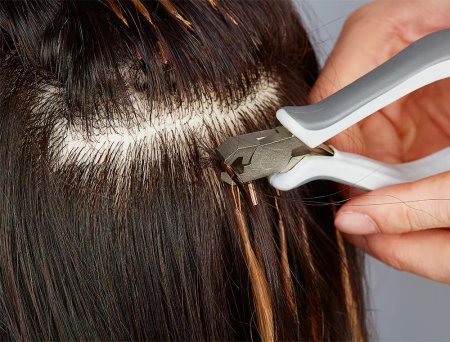 كماشة او زردية لوصلات الشعر